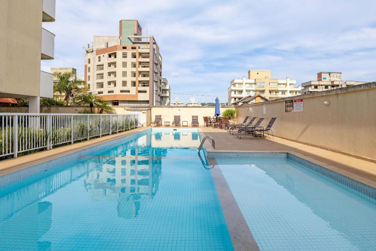 Confortavel Apartamento Em Condominio Com Piscina Bombinhas Exterior photo